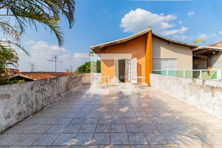 Casa para alugar com 186m², 3 quartos e 2 vagasQuarto 3 - Suíte 2 - Varanda