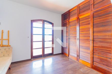 Casa para alugar com 186m², 3 quartos e 2 vagasQuarto 1