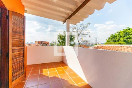 Casa para alugar com 186m², 3 quartos e 2 vagasQuarto 1 - Varanda