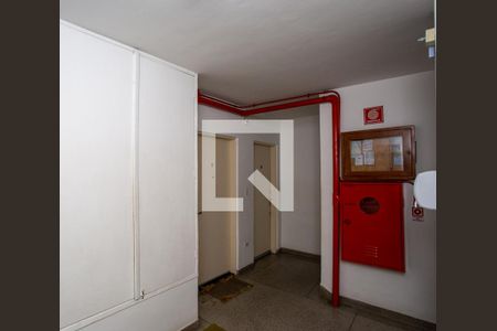 Apartamento à venda com 77m², 2 quartos e 1 vaga Apartamento à venda com 77m², 2 quartos e 1 vagaHall de entrada