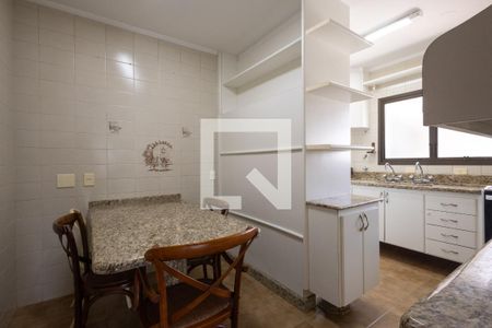 Apartamento à venda com 149m², 3 quartos e 2 vagasCozinha