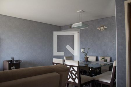 Apartamento à venda com 73m², 2 quartos e 2 vagasSala