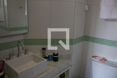 Apartamento à venda com 73m², 2 quartos e 2 vagasBanheiro