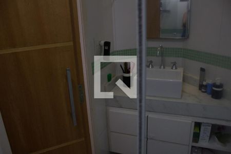 Apartamento à venda com 73m², 2 quartos e 2 vagasBanheiro