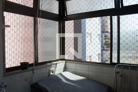 Apartamento à venda com 73m², 2 quartos e 2 vagasÁrea de Serviço
