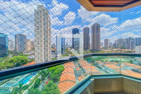 Apartamento à venda com 126m², 4 quartos e 2 vagasVaranda Suite