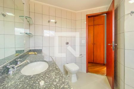 Apartamento à venda com 126m², 4 quartos e 2 vagasBanheiro Suite
