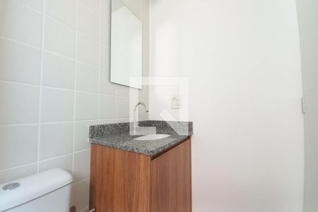 Apartamento à venda com 67m², 3 quartos e 1 vaga Apartamento à venda com 67m², 3 quartos e 1 vagaBanheiro da Suíte