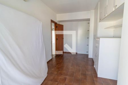 Quarto 1 de apartamento à venda com 3 quartos, 190m² em Laranjeiras, Rio de Janeiro