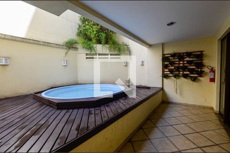 Apartamento para alugar com 125m², 3 quartos e 3 vagas Apartamento para alugar com 125m², 3 quartos e 3 vagasÁrea comum