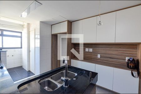 Apartamento para alugar com 125m², 3 quartos e 3 vagas Apartamento para alugar com 125m², 3 quartos e 3 vagasCozinha