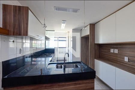 Apartamento para alugar com 125m², 3 quartos e 3 vagas Apartamento para alugar com 125m², 3 quartos e 3 vagasCozinha