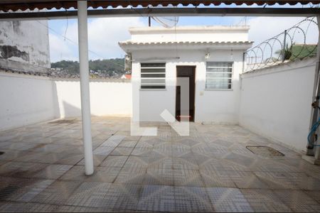 Casa de condomínio à venda com 300m², 4 quartos e 2 vagasTerraço 1