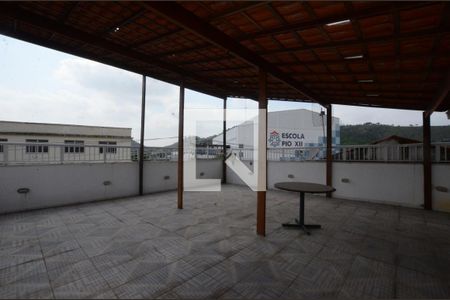 Casa de condomínio à venda com 300m², 4 quartos e 2 vagasTerraço 2