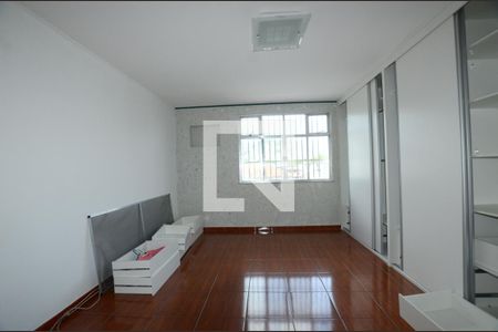 Casa de condomínio à venda com 300m², 4 quartos e 2 vagasQuarto 3