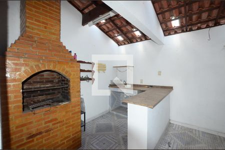 Casa de condomínio à venda com 300m², 4 quartos e 2 vagasChurrasqueira