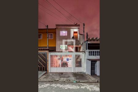 Casa para alugar com 82m², 3 quartos e 1 vagaFachada