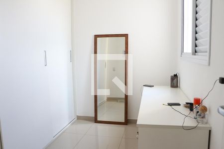 Apartamento para alugar com 78m², 3 quartos e 2 vagasQuarto 2