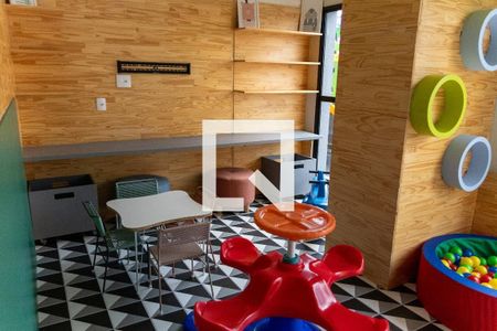 Apartamento para alugar com 42m², 2 quartos e 1 vaga Apartamento para alugar com 42m², 2 quartos e 1 vagaÁrea Comum