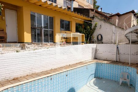 Casa à venda com 330m², 5 quartos e 2 vagasÁrea comum