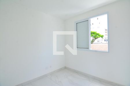 Quarto  de apartamento para alugar com 2 quartos, 95m² em Grajaú, Belo Horizonte