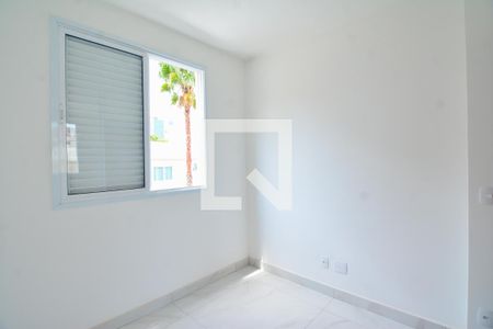 Quarto  de apartamento para alugar com 2 quartos, 95m² em Grajaú, Belo Horizonte