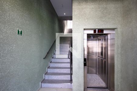 Apartamento à venda com 44m², 2 quartos e 1 vagaHall