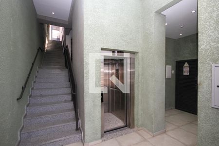 Apartamento à venda com 44m², 2 quartos e 1 vagaHall