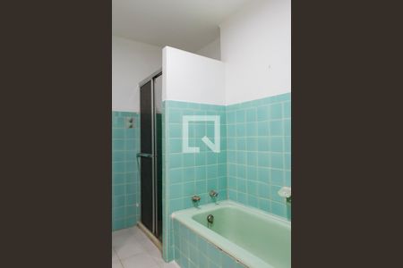 Apartamento para alugar com 150m², 3 quartos e sem vagaBanheiro