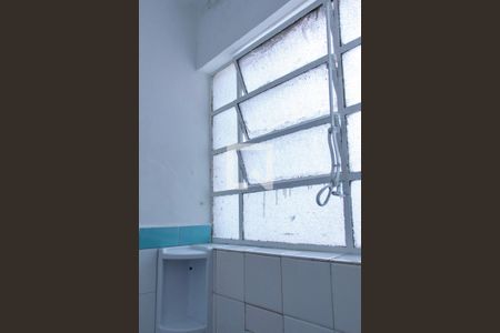 Apartamento para alugar com 150m², 3 quartos e sem vagaDetalhe do banheiro de Serviço