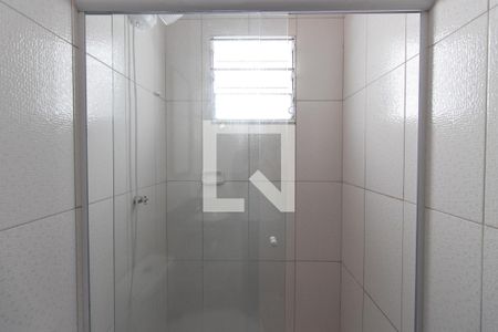 Banheiro de apartamento para alugar com 1 quarto, 46m² em Vila Maria Baixa, São Paulo