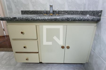 Apartamento para alugar com 105m², 3 quartos e 2 vagasBanheiro