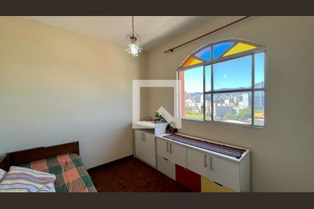 Apartamento à venda com 171m², 3 quartos e 1 vagaQuarto 2