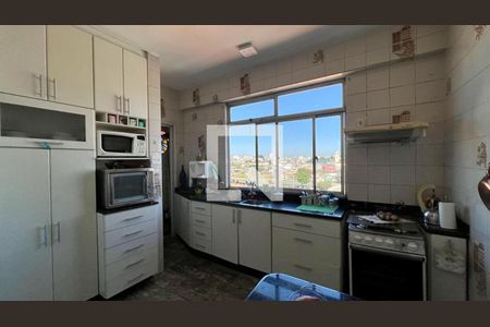 Apartamento à venda com 171m², 3 quartos e 1 vagaCozinha