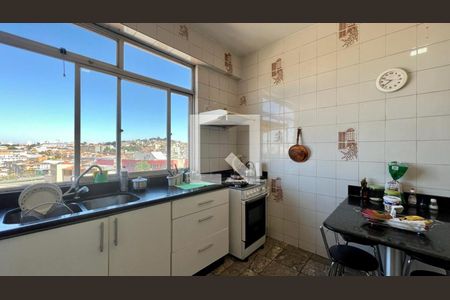 Apartamento à venda com 171m², 3 quartos e 1 vagaCozinha