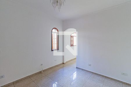 Sala de casa para alugar com 4 quartos, 125m² em Vila Terezinha, Carapicuíba