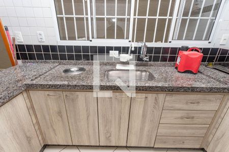 Casa para alugar com 59m², 1 quarto e sem vaga Casa para alugar com 59m², 1 quarto e sem vagaCozinha