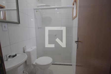 Casa à venda com 80m², 2 quartos e 2 vagasBanheiro da Suíte 2