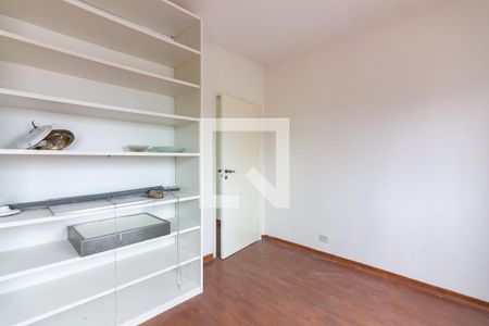 Apartamento à venda com 220m², 2 quartos e 2 vagas Apartamento à venda com 220m², 2 quartos e 2 vagasSuíte 2