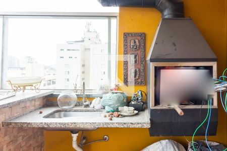 Apartamento à venda com 220m², 2 quartos e 2 vagas Apartamento à venda com 220m², 2 quartos e 2 vagasChurrasqueira