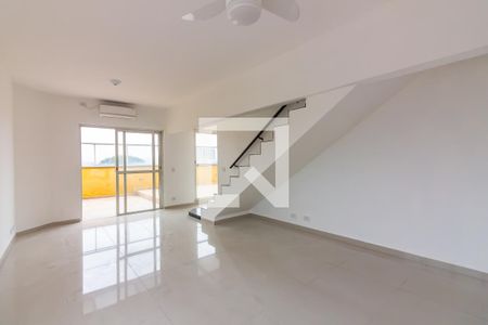 Apartamento à venda com 220m², 2 quartos e 2 vagas Apartamento à venda com 220m², 2 quartos e 2 vagasSala
