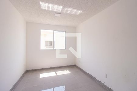 Sala de apartamento para alugar com 2 quartos, 41m² em Guaratiba, Rio de Janeiro
