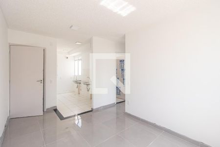 Sala de apartamento para alugar com 2 quartos, 42m² em Guaratiba, Rio de Janeiro