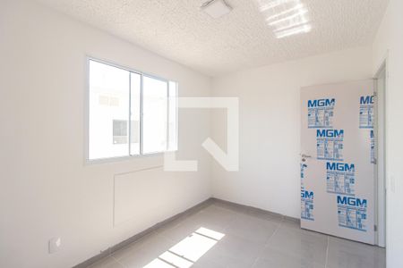 Quarto 1 de apartamento para alugar com 2 quartos, 42m² em Guaratiba, Rio de Janeiro