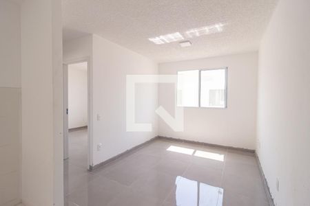 Sala de apartamento para alugar com 2 quartos, 42m² em Guaratiba, Rio de Janeiro