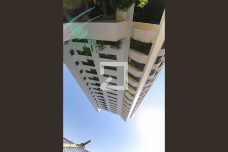 Apartamento à venda com 376m², 4 quartos e 6 vagasFachada