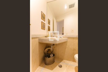 Apartamento à venda com 376m², 4 quartos e 6 vagasLavabo