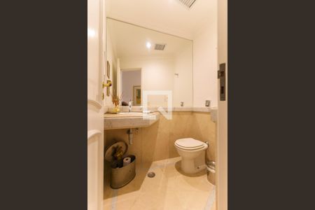 Apartamento à venda com 376m², 4 quartos e 6 vagasLavabo