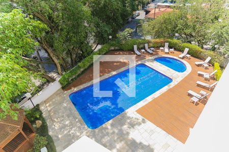 Apartamento à venda com 376m², 4 quartos e 6 vagasÁrea comum - Piscina