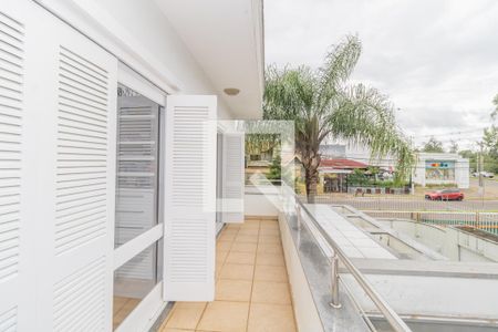 Casa à venda com 245m², 3 quartos e 2 vagas Casa à venda com 245m², 3 quartos e 2 vagasQuarto 1-Varanda